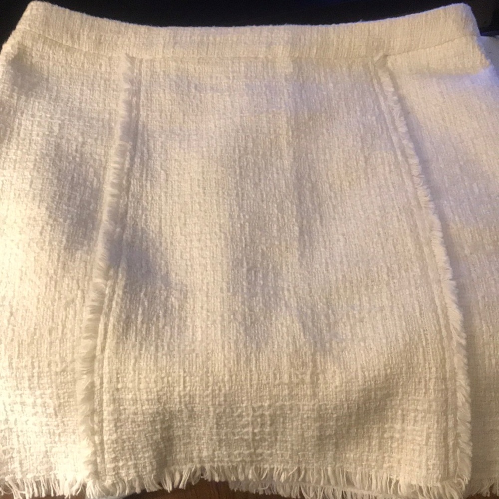 White Tweed Mini | 6